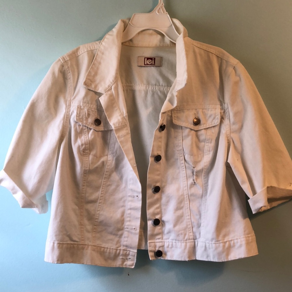 white half sleeve jean jacket